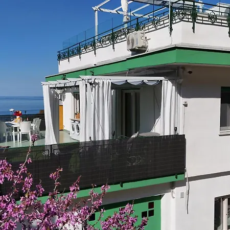 Mondello Luxury